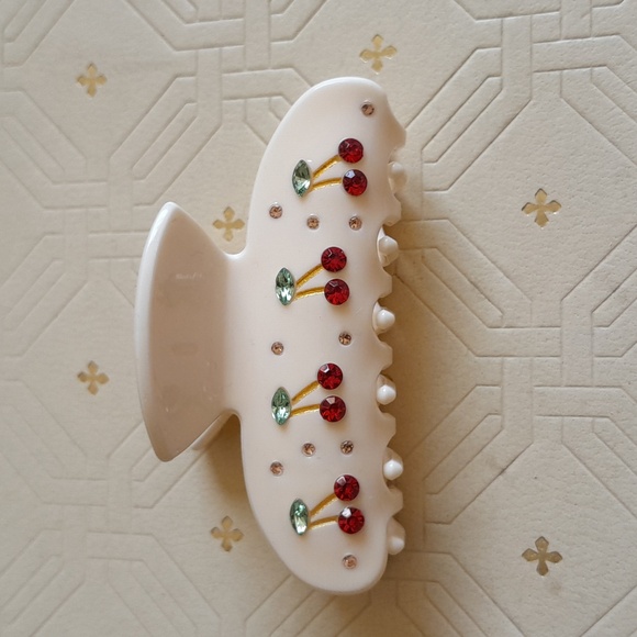Cherry claw hair clip cherries barrette sparkle rhinestones boho bohemian - Picture 2 of 4